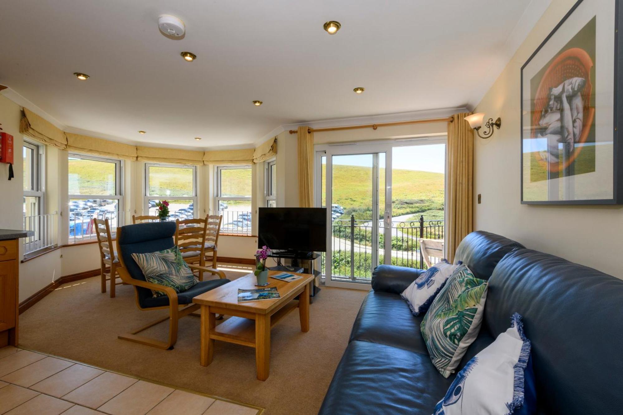 Beachcombers Apartments New Quay Exterior foto